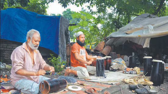 kalyan india august 07 2025 members of the sha 1754594837600