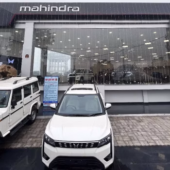 abhinandan autozone llp moradabad 2gvq78721r